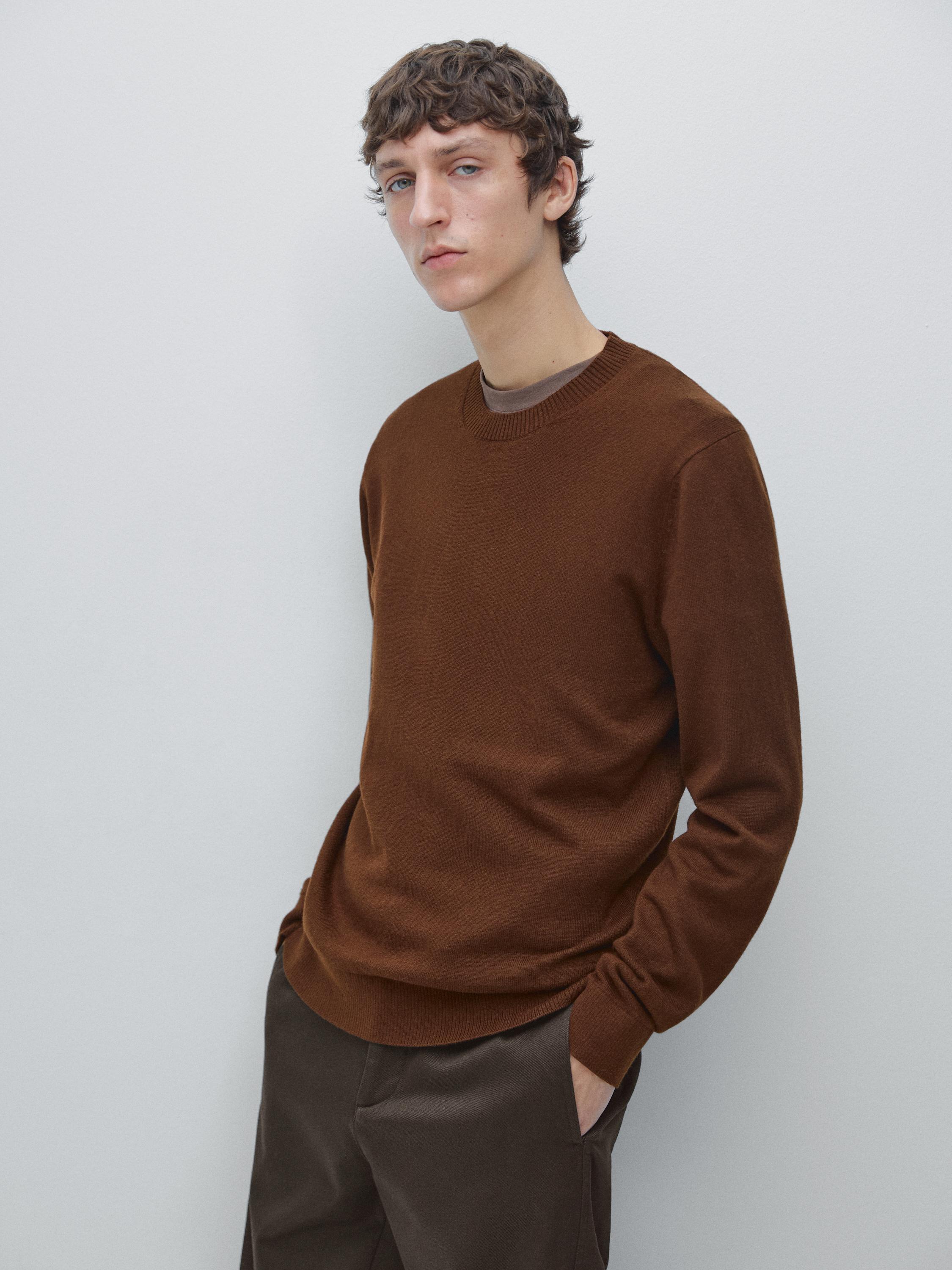 Knit cotton and wool sweater with crew neck
